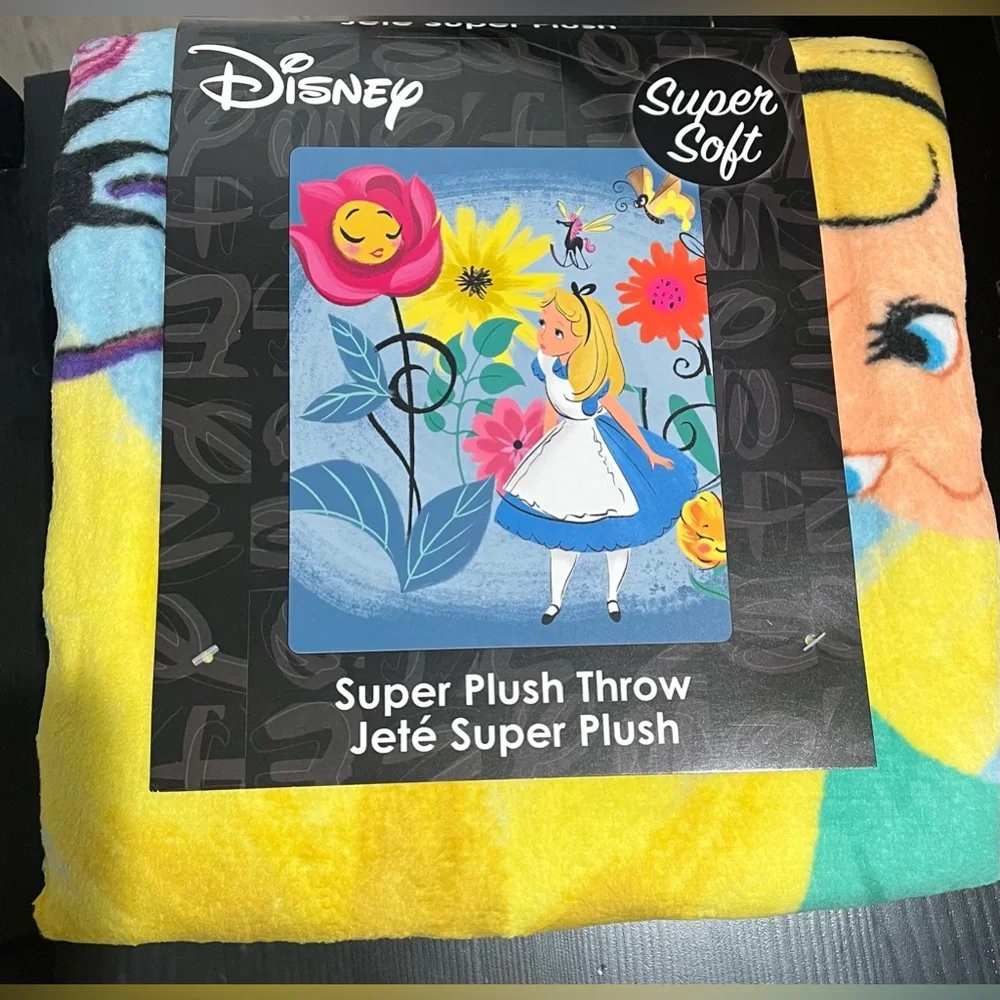 Disney Alice In Wonderland Flowers Throw Blanket
